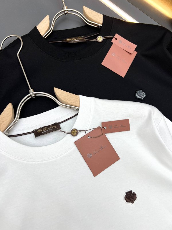 Apparel — TGBrRE7_nkyI view