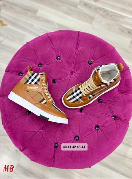 Men's Sneakers — TGBsIuzRROYB view 2