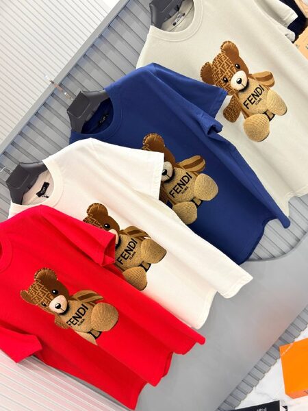 Apparel — TGBzx6P1cpDa view 3