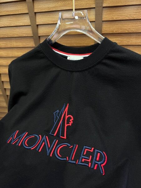 Apparel — TGBzxMgQ8zby view 2