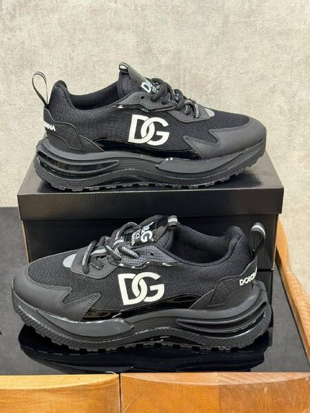 Men's Sneakers — TGC5FxXME9H0 view 2