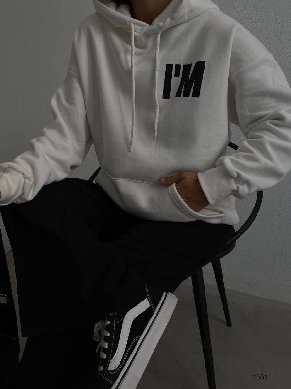Apparel — TGC6HKEm4Zb5 view