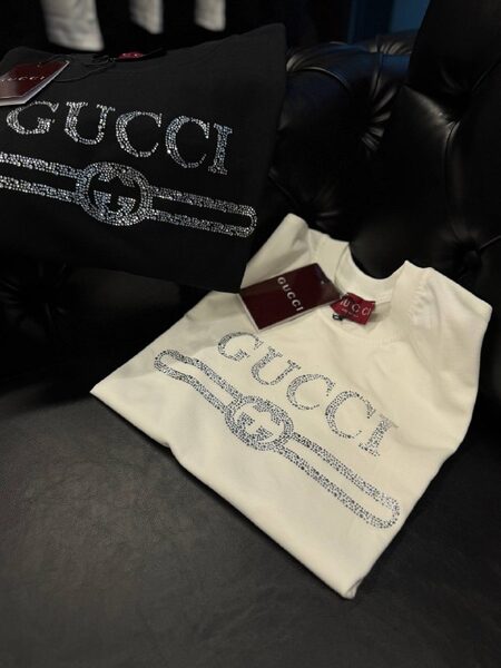 Apparel — TGCPbfxsoY2E view 4