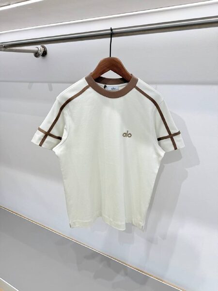Apparel — TGCUyMUdikd-