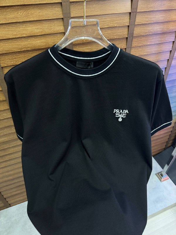 Apparel — TGCcZ8rxCb-W