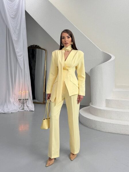 Apparel — TGCcjxSsQhFg view 2