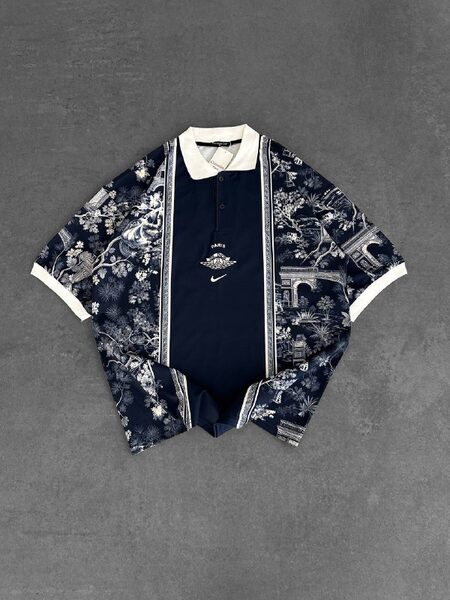 Apparel — TGCi_Agj-UoU