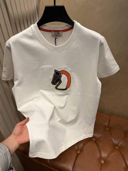 Apparel — TGCjLZzgNi7T view 2