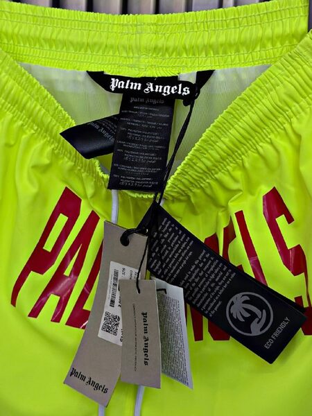 Apparel — TGCqkEzV2B3O view 5