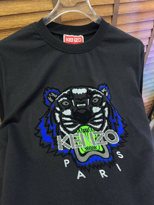 Apparel — TGCrD0ViFZmQ