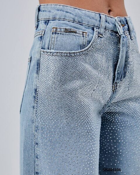 Apparel — TGCyjTc-cgXq view 3