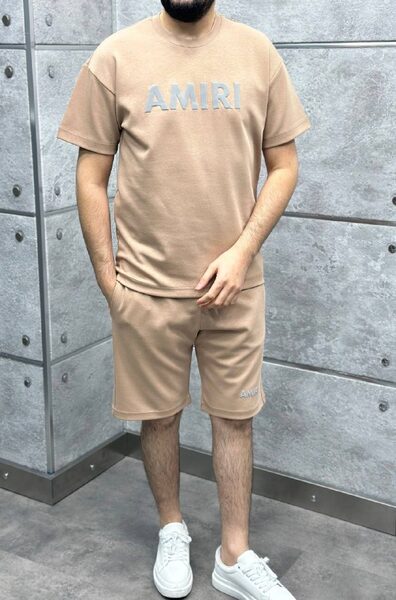 Apparel — TGCzsrFfj35K