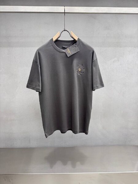 Apparel — TGDKyixdCPgI