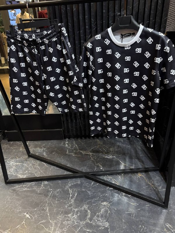 Apparel — TGDNPpcNsnrY