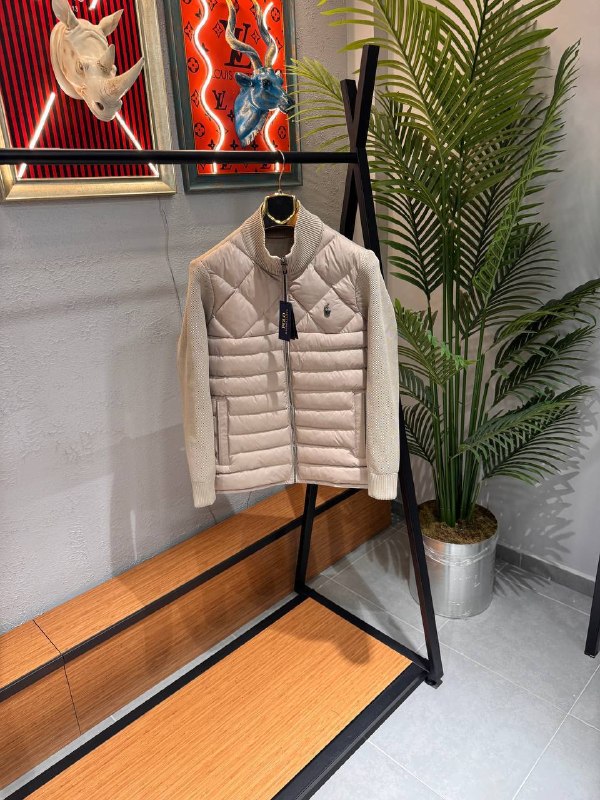 Apparel — TGDQttyBbQ9Z