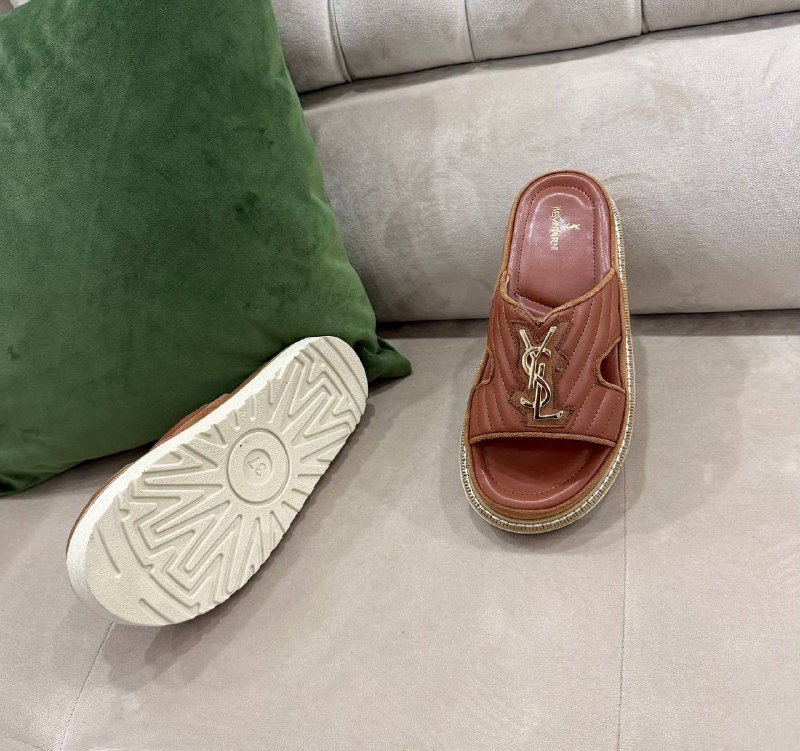 Women's Shoes — TGDdn3PxoWz0