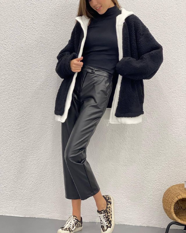 Apparel — TGDe8yHKTinA view
