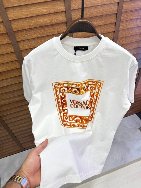 Apparel — TGDepKU09jU2