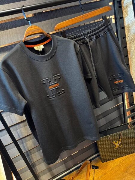 Apparel — TGDlR3rO9Z5f