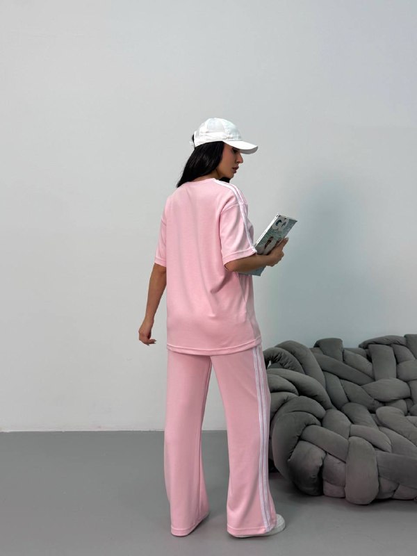 Apparel — TGDp5PxJ2kXv