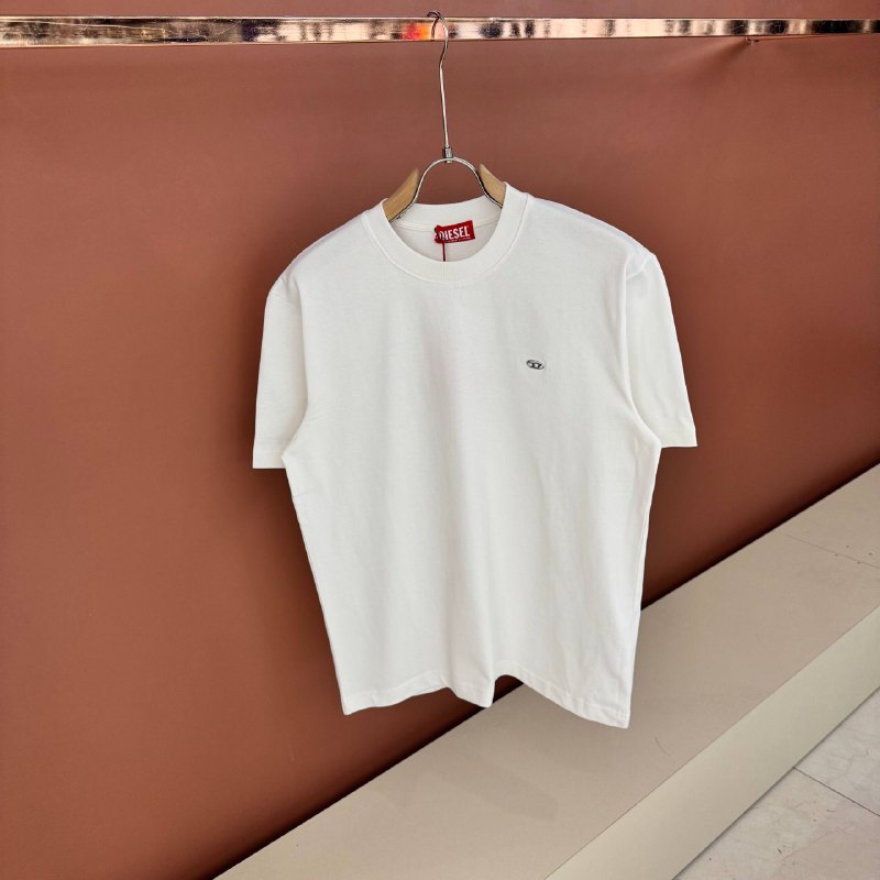 Apparel — TGDvjaVD1JNd view
