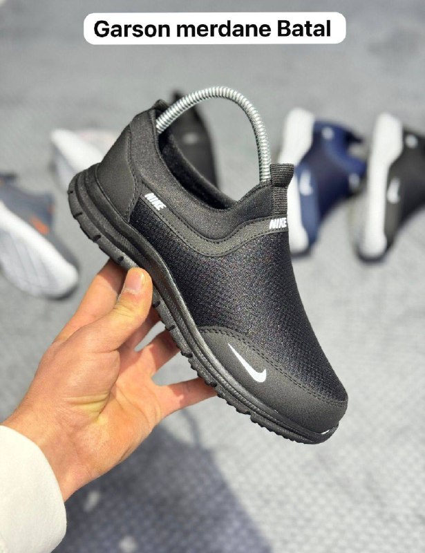 Men's Sneakers — TGE-kOcJUszg