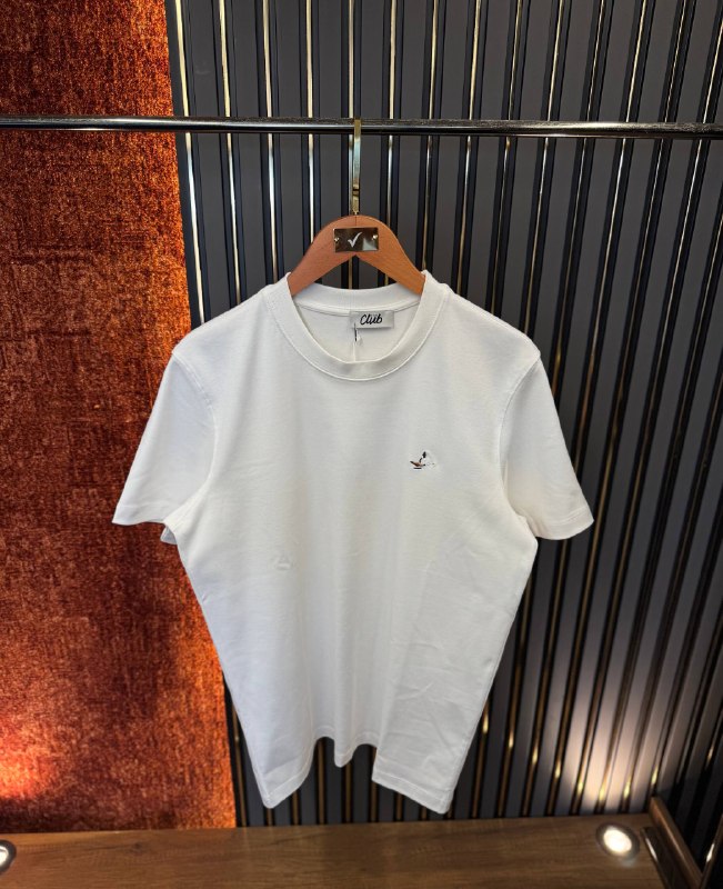 Apparel — TGE2aGTdxizY view