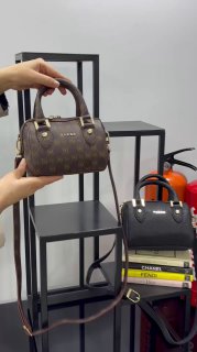 Women's Shoes — TGEAxKm0uUg_