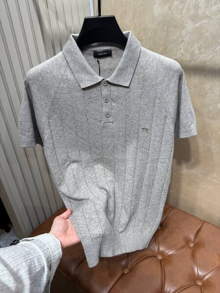Apparel — TGEBoPo6EDwE view 4