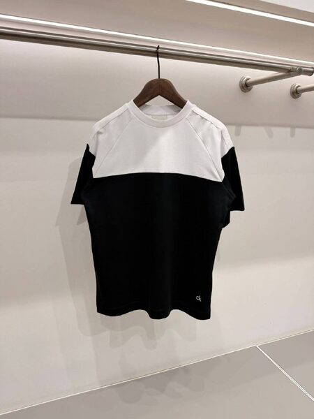 Apparel — TGEDoR9vuwaY