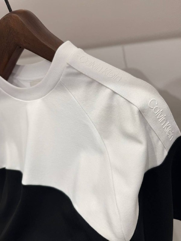 Apparel — TGEDoR9vuwaY view