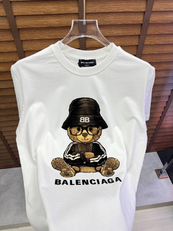 Apparel — TGENZzjGjqeV