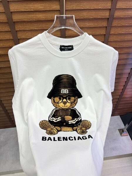 Apparel — TGENZzjGjqeV