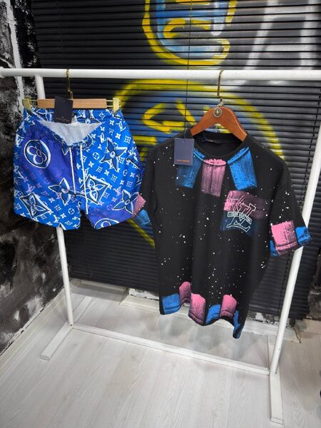 Apparel — TGEOOaSLMSk6