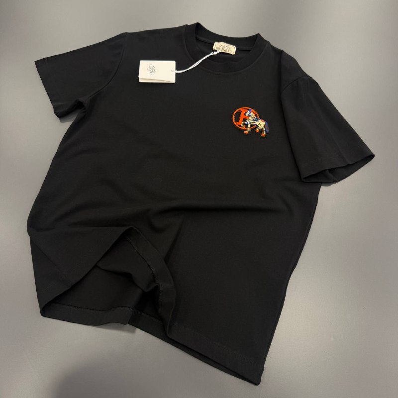 Apparel — TGEOz0X6EyEo view
