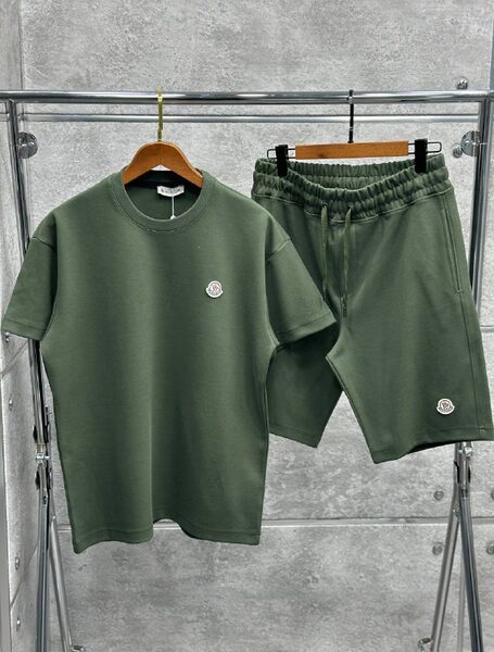Apparel — TGEaChUQ11yk