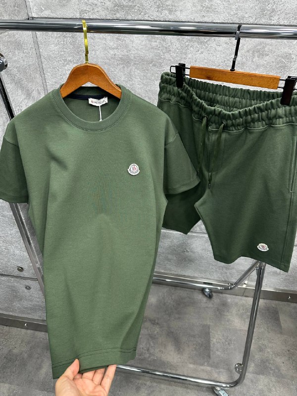 Apparel — TGEaChUQ11yk view