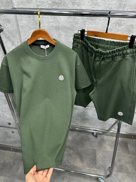 Apparel — TGEaChUQ11yk view 2