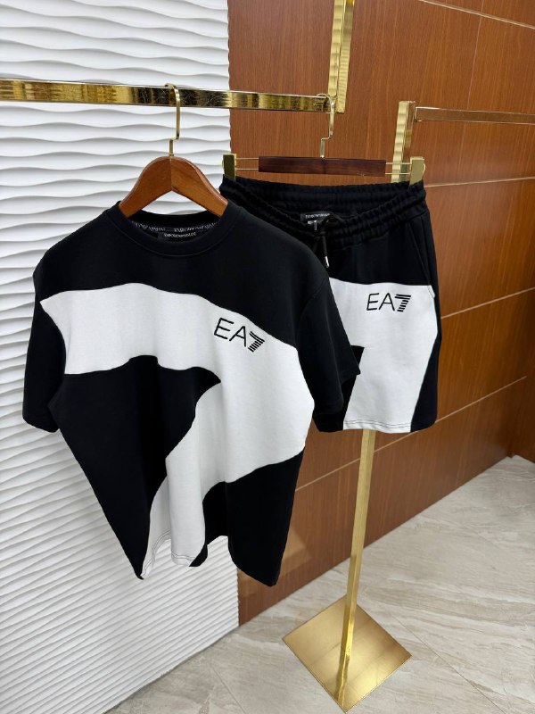 Apparel — TGEjBDkUq4ls