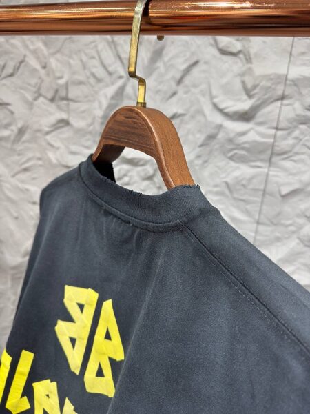 Apparel — TGEsCYcE3BLP view 4