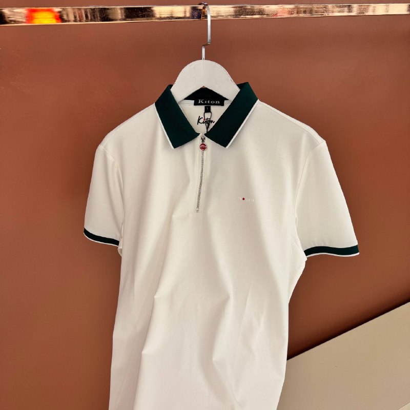 Apparel — TGEvs0yxGaXY