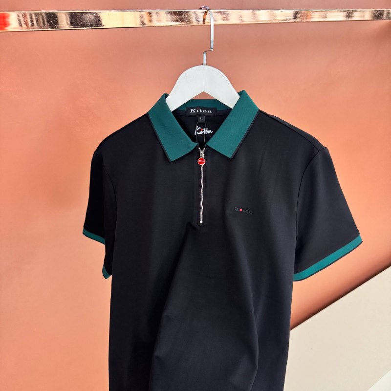 Apparel — TGEvs0yxGaXY view