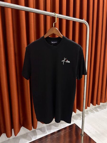 Apparel — TGEwxS4s0iv6 view 5