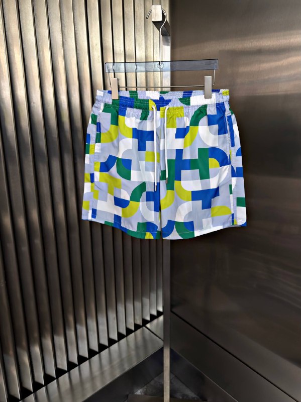 Apparel — TGEx7BLQ5wIw