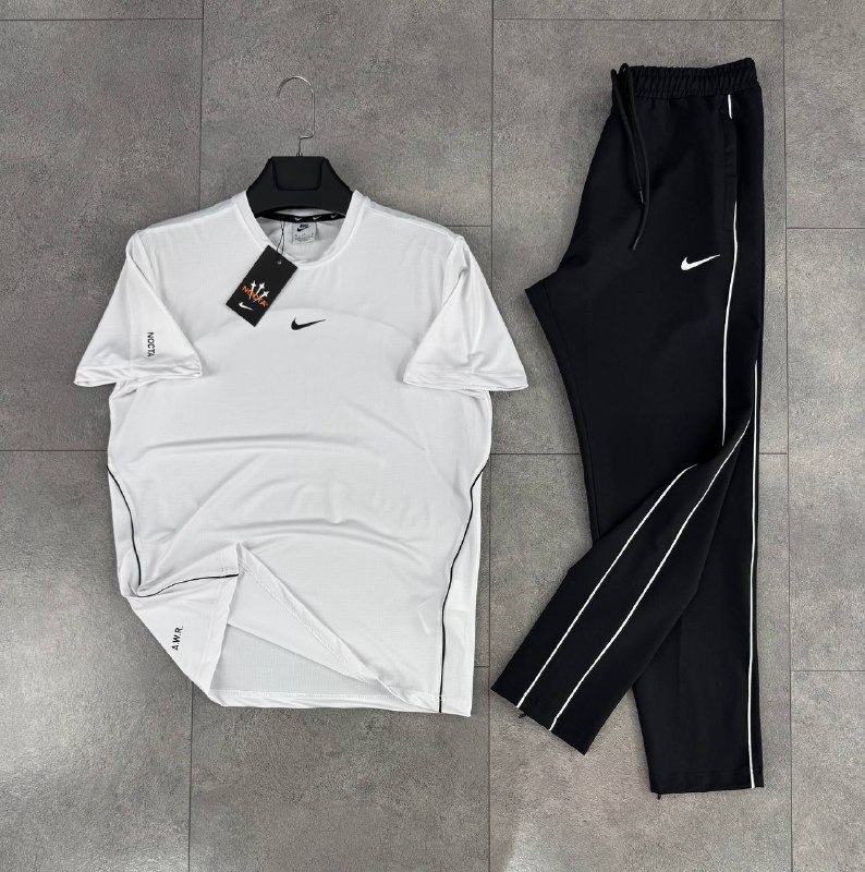 Apparel — TGF3wEcwmWMc view