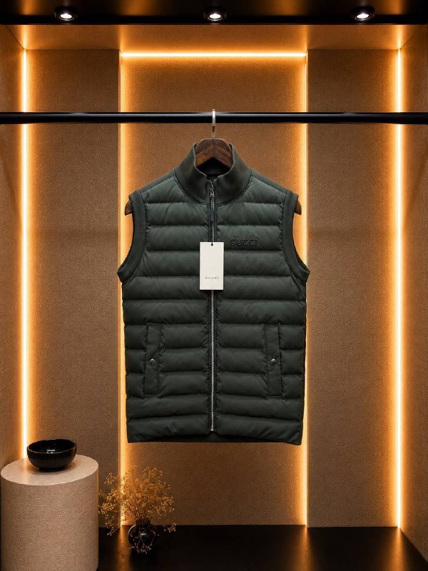 Apparel — TGF6LarS4PW1
