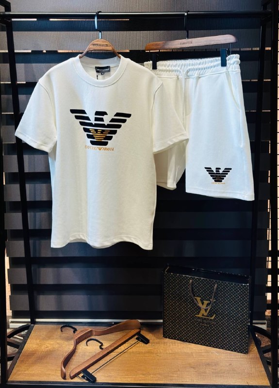 Apparel — TGF6ZnsM1LIs