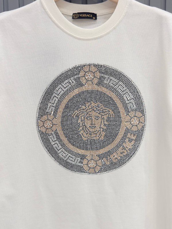 Apparel — TGFEgSww8YKQ view