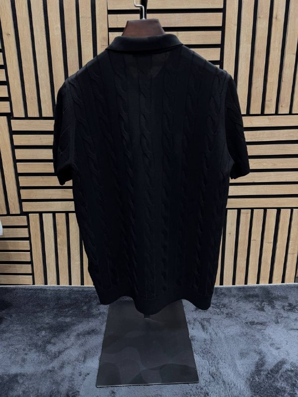 Apparel — TGFJDOhF4cNK view