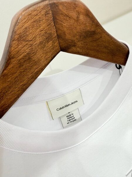 Apparel — TGFNgK44nFR3 view 4